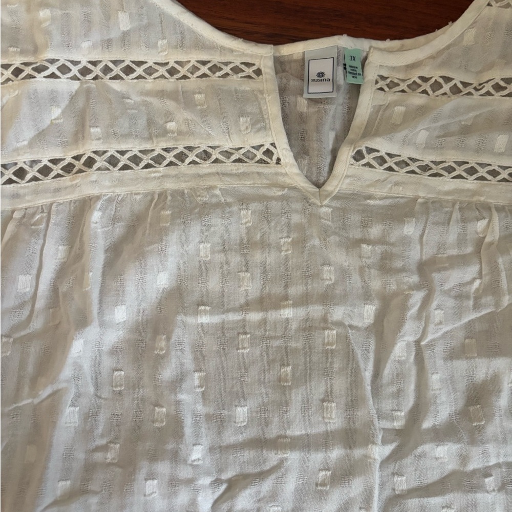Linen Top - Picture 2 of 7